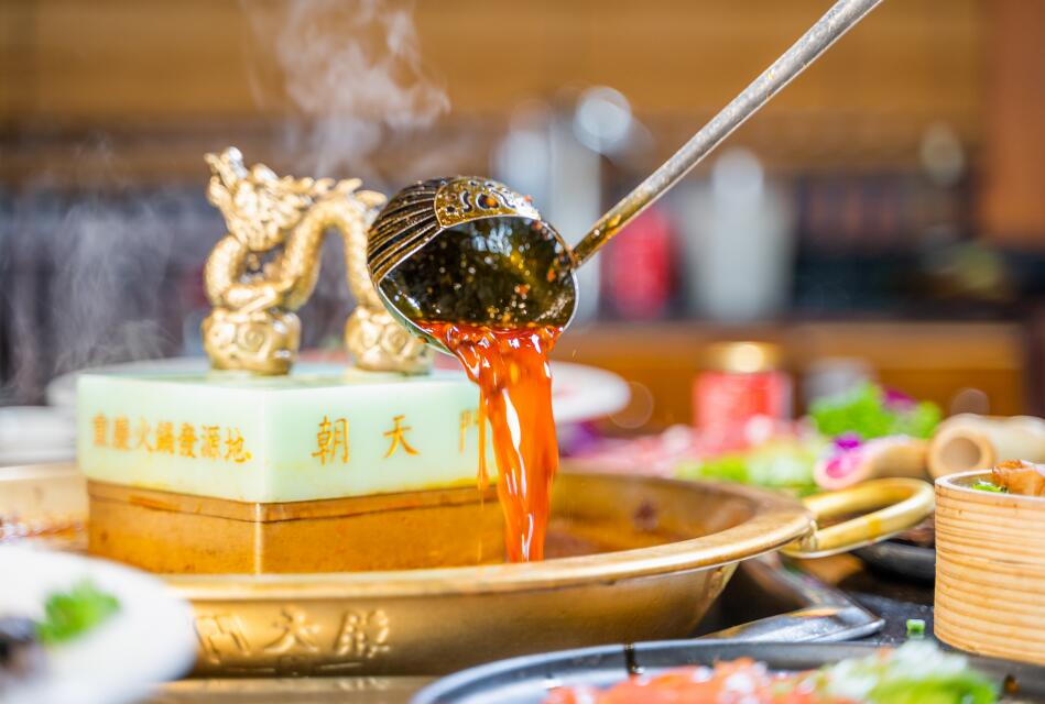 佛山開火鍋加盟店合適嗎?口味會(huì)不會(huì)重?