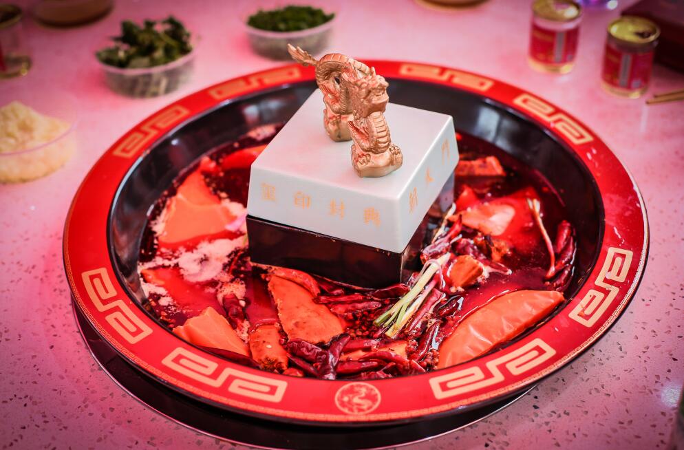 咸寧開火鍋加盟店，如何打造吸睛門頭？