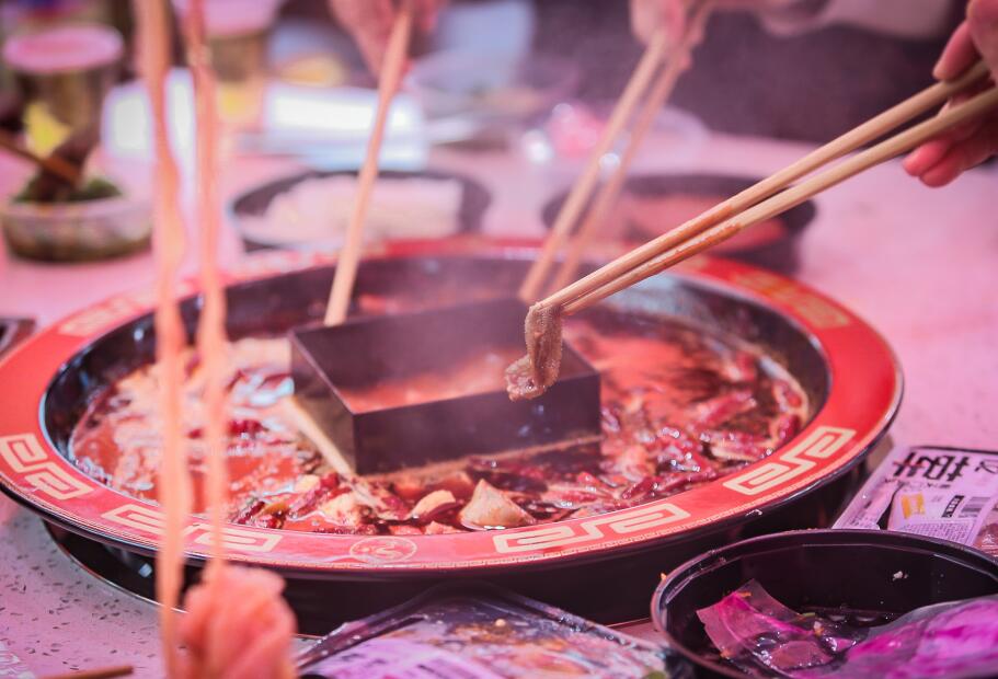 宜昌開火鍋加盟店，如何讓顧客贊不絕口？