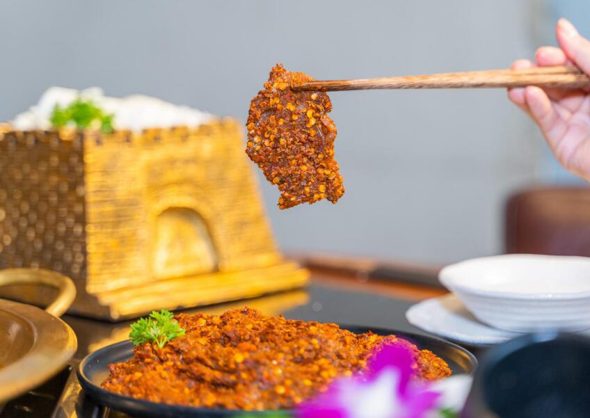 火鍋店這樣裝修，看起來雅致又大氣！