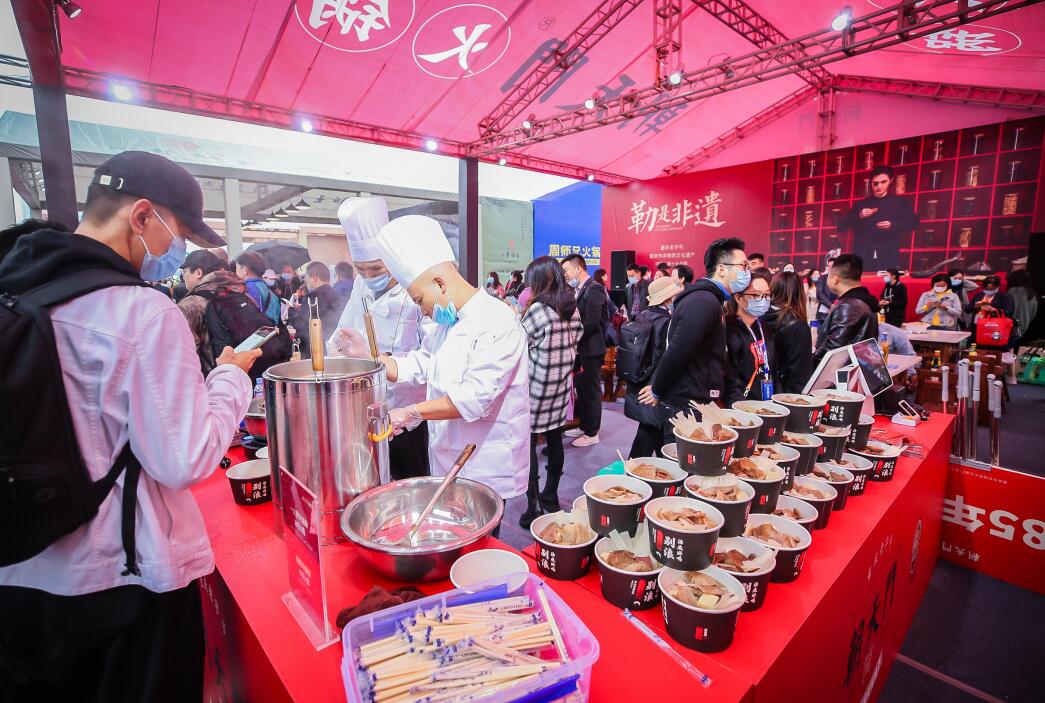 宜春開火鍋加盟店，必會(huì)這5個(gè)經(jīng)營(yíng)技巧！