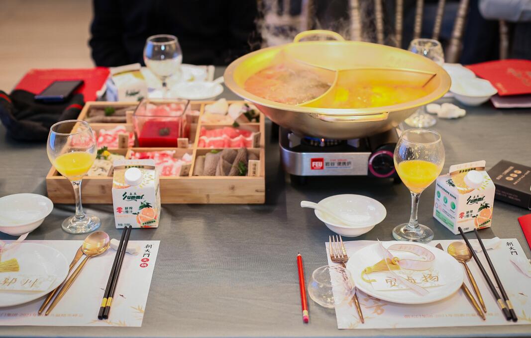 火鍋加盟店生意火爆,僅因做對(duì)了這件事!