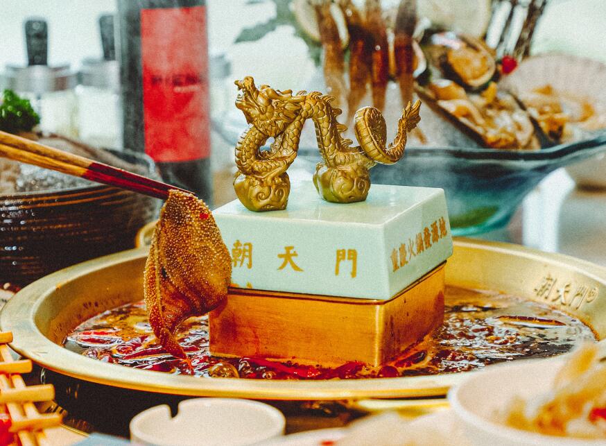 奉節(jié)開火鍋加盟店，開業(yè)如何活躍人氣？