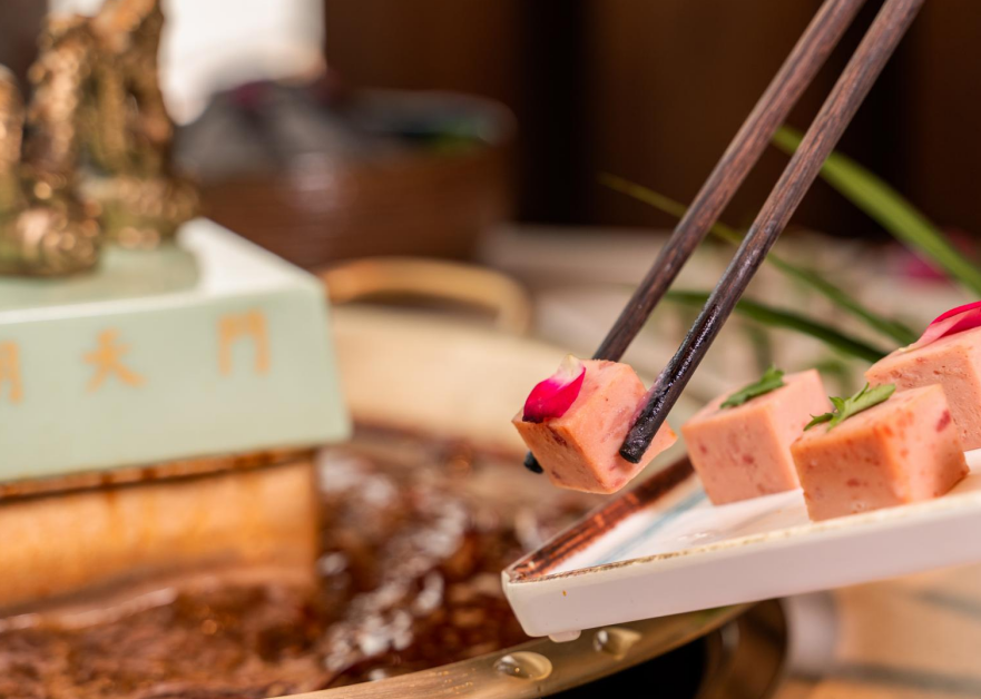 阿勒泰開火鍋加盟店,要注意哪幾點?