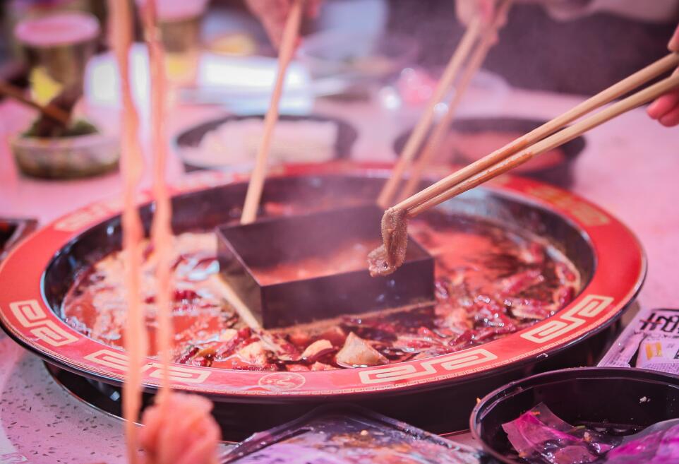號稱來四川必吃的地標火鍋，朝天門讓你不留遺憾！