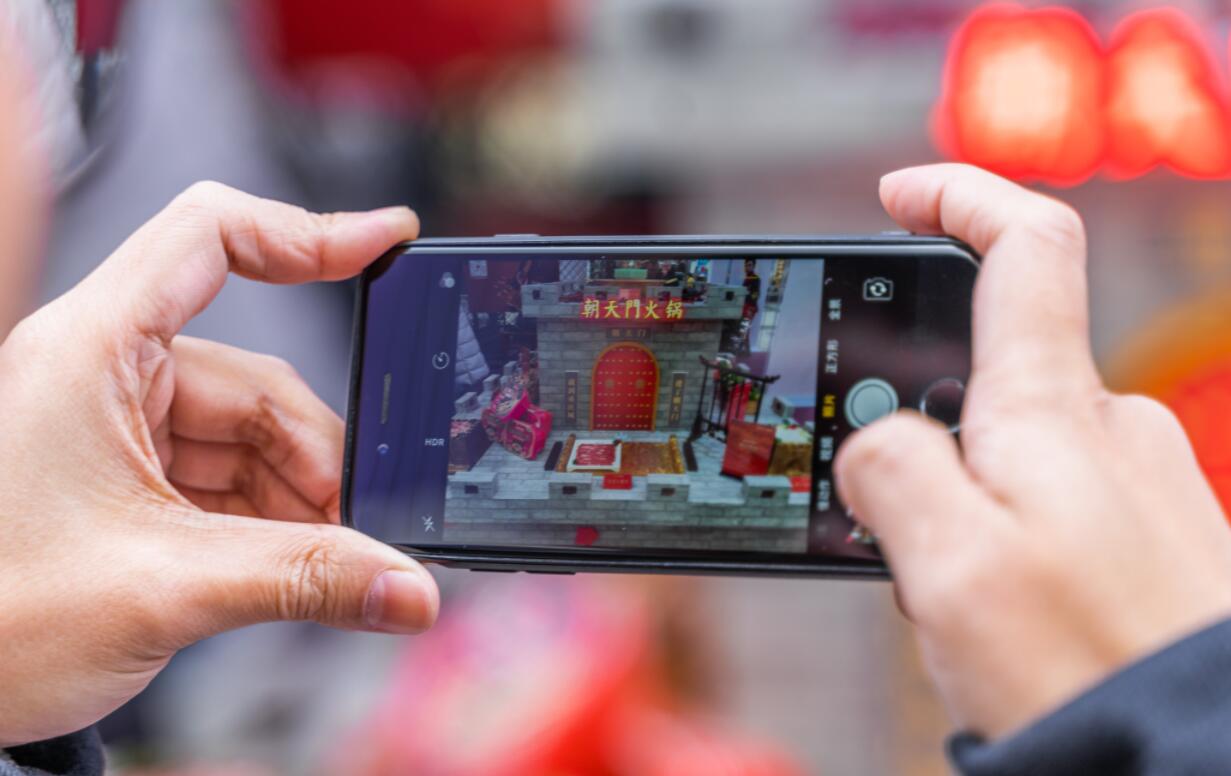 朋友圈要怎么發,火鍋店老板才能吸引客戶?