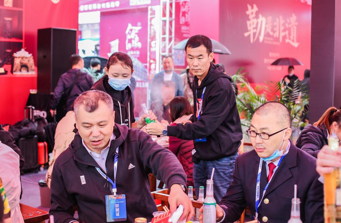 餐飲本質(zhì)是服務(wù)業(yè)，這樣做服務(wù)，才有回頭客！